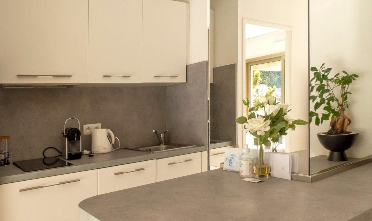 Appartement Proche Mer Et Gare Cannes Luaran gambar