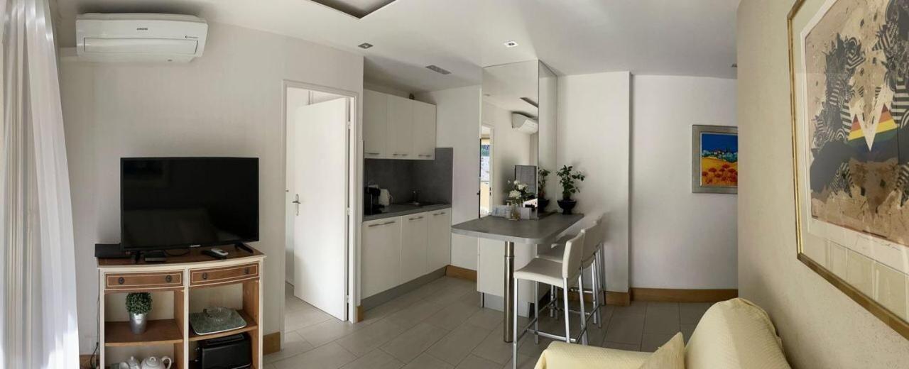 Appartement Proche Mer Et Gare Cannes Luaran gambar