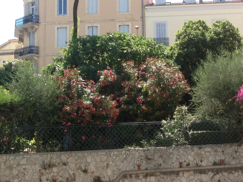 Appartement Proche Mer Et Gare Cannes Luaran gambar